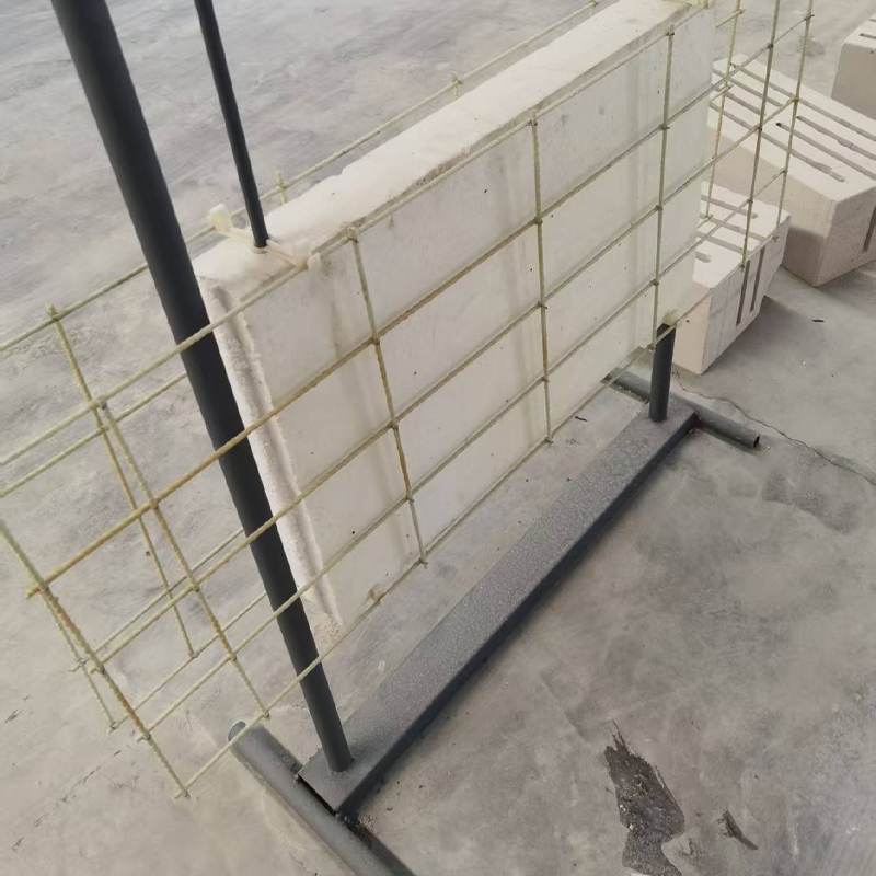 GFRPメッシュ生産ライン